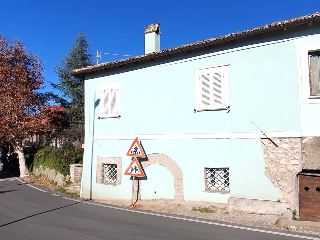 Casa indipendente a Serrone in Via Prenestina, 70 - Foto 3