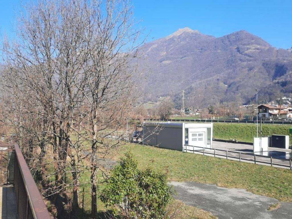 Casa indipendente a Introbio in Strada Provinciale della Valsassina - Foto 4
