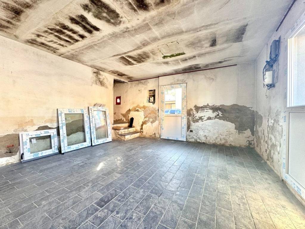 Casa indipendente a Montemurlo in Via Oste, 52 - Foto 2