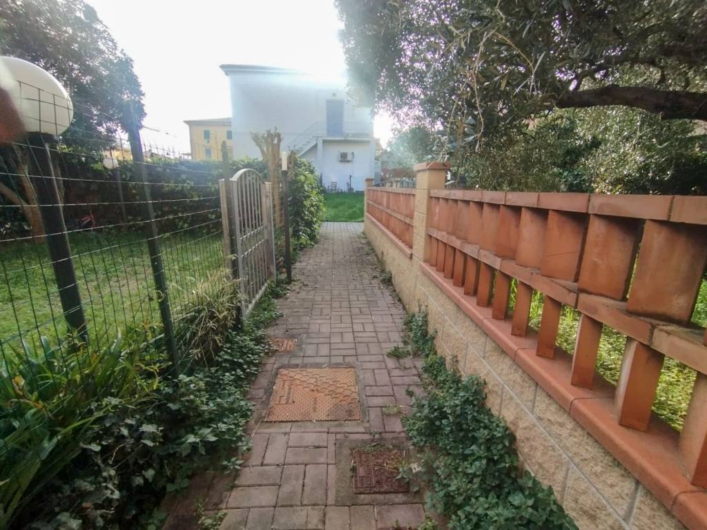 Appartamento a Rosignano marittimo in Via Sottoborghi - Foto 2