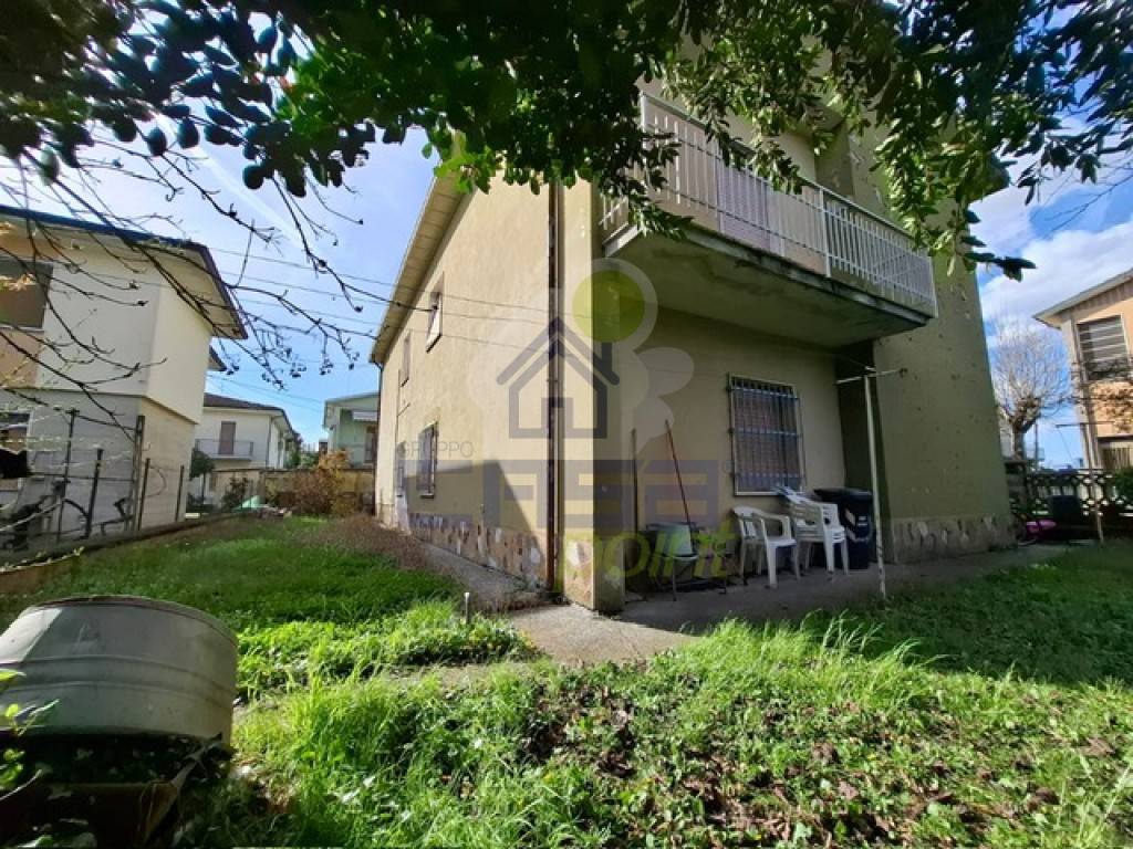 Casa indipendente a Monticelli d'ongina in Via Lenin - Foto 4