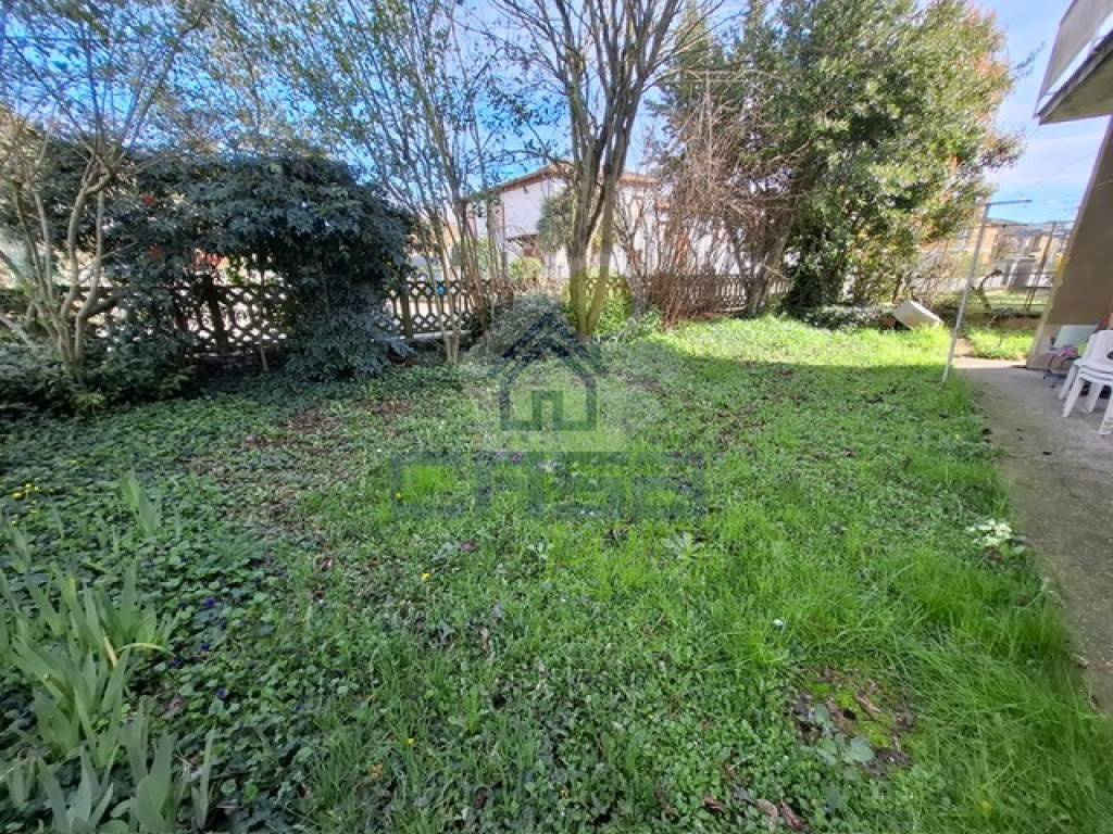 Casa indipendente a Monticelli d'ongina in Via Lenin - Foto 5