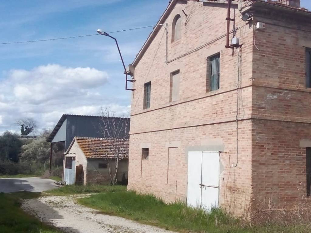 Villa a Jesi in Via Piandelmedico, 74 - Foto 2