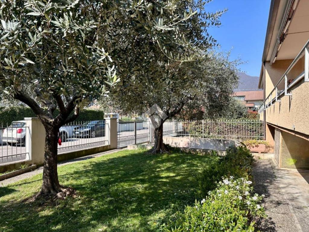 Villa a Pove del grappa in Via Tagliamento, 30 - Foto 4