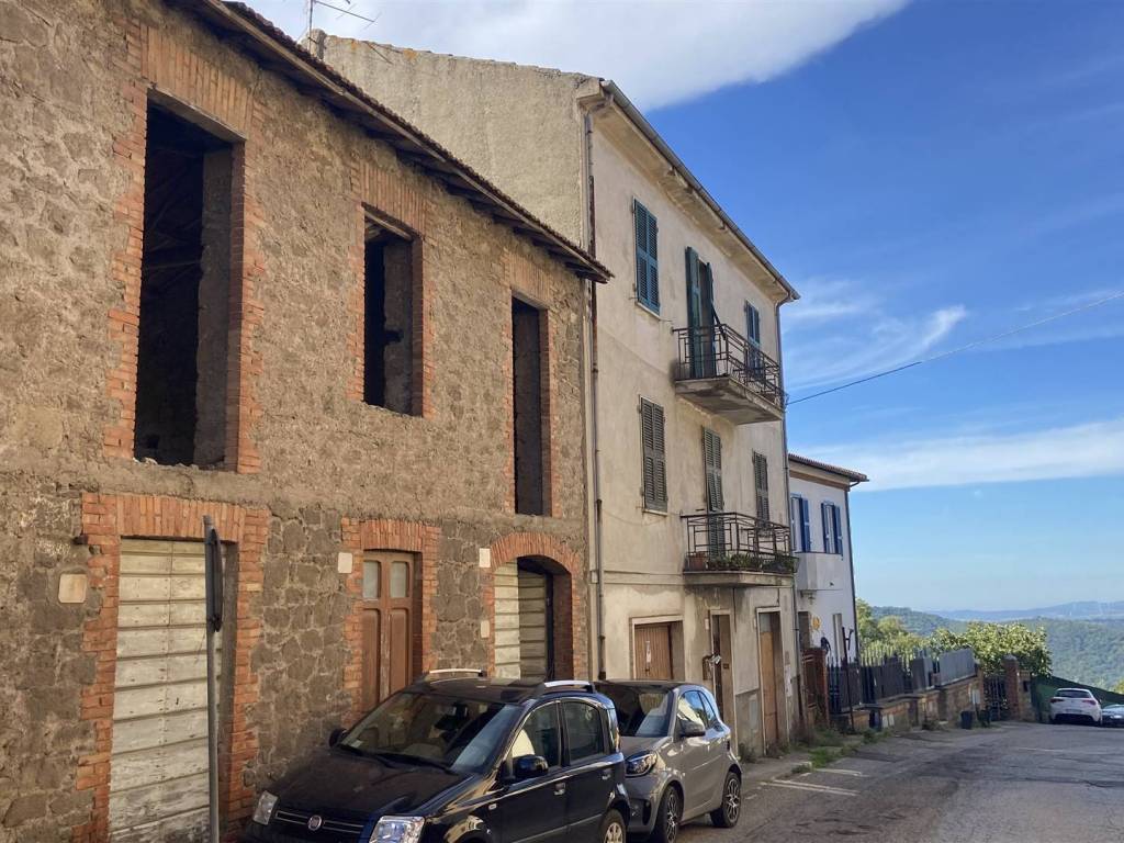 Casa indipendente a Montefiascone in via del Lago - Foto 2