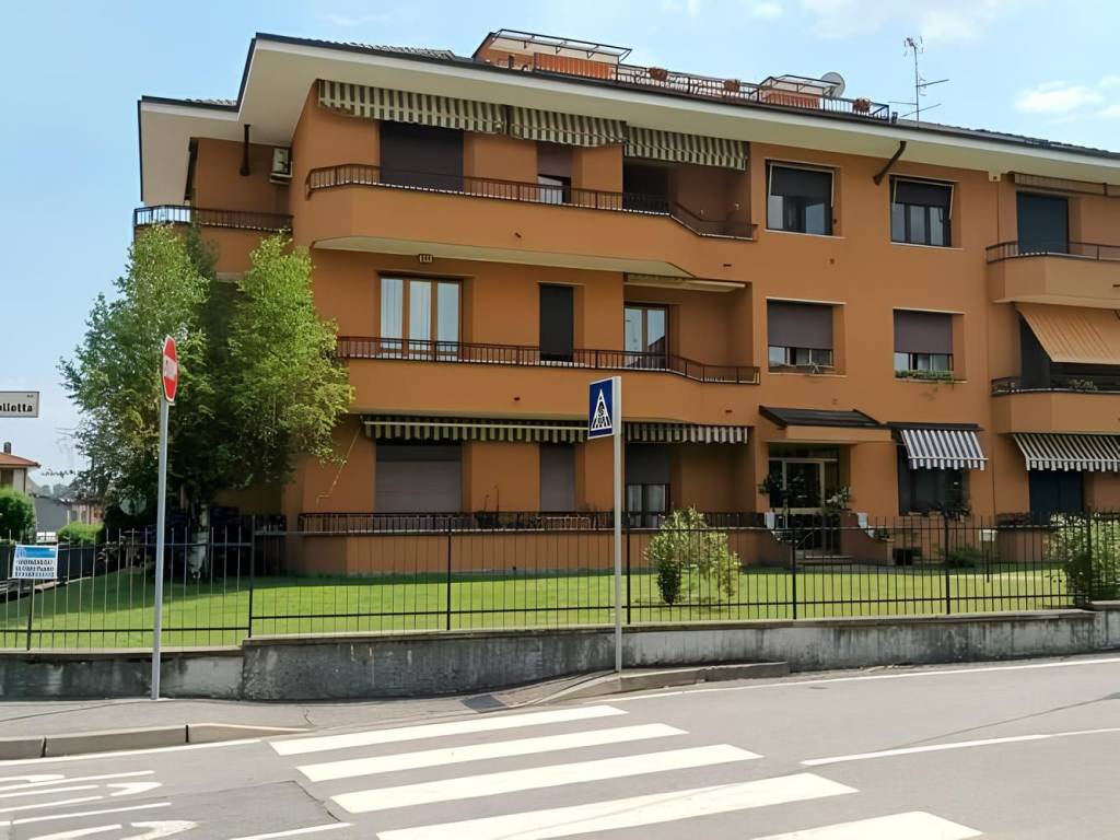 Attico / mansarda a Induno olona in Via Cappelletta, 21 - Foto 2