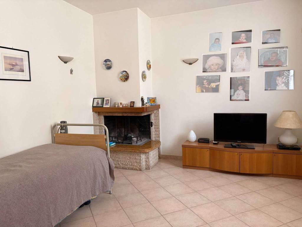 Appartamento a Montemarciano in Via Grugnaleto - Foto 2
