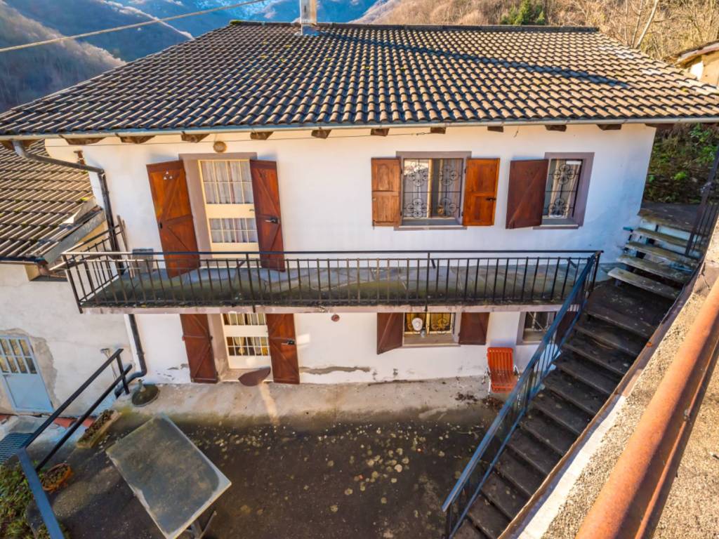 Villa a Caraglio in Via Cesare Battisti - Foto 4