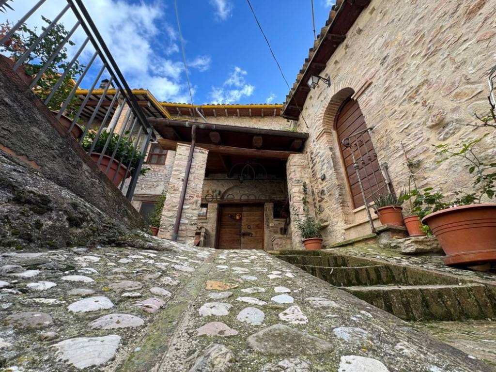 Rustico / casale a Spoleto in Località Arezzo, 6 - Foto 4