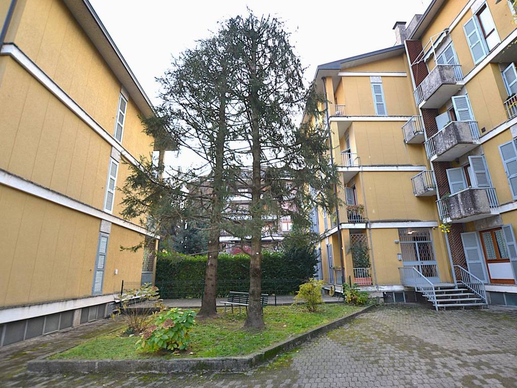 Appartamento a Merate in Viale Carlo Cornaggia, 13 - Foto 3