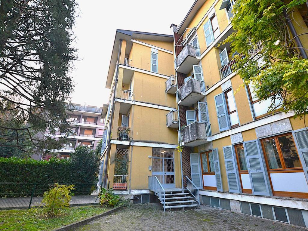 Appartamento a Merate in Viale Carlo Cornaggia, 13 - Foto 4