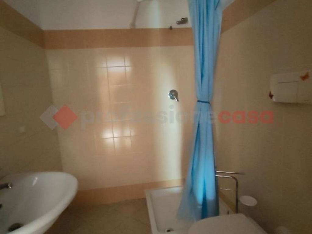 Appartamento a Castelnuovo berardenga in Via R. Panzieri - Foto 4