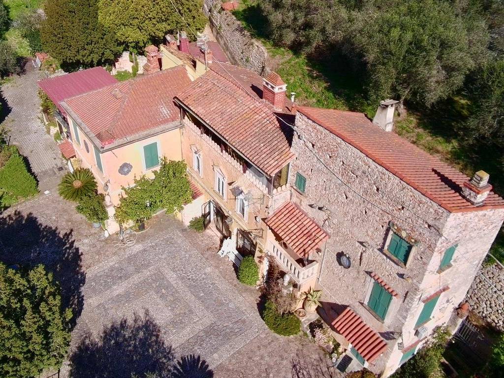 Casa indipendente a Finale ligure in Località sotto chiesa di Monticello, 17 - Foto 4