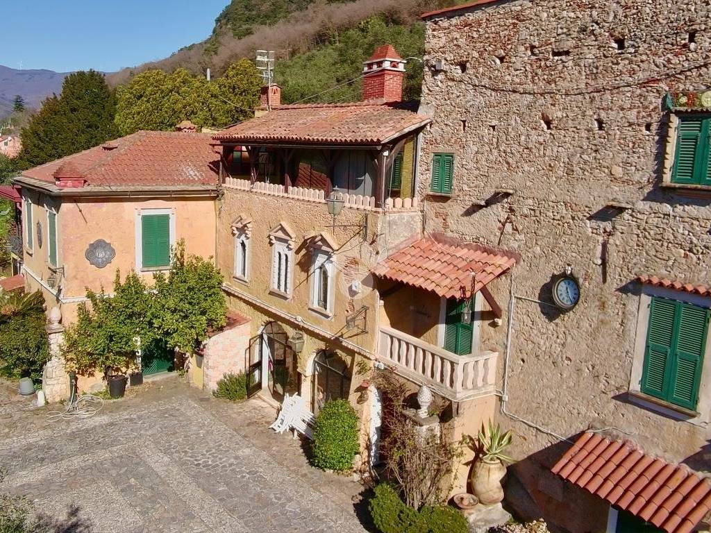 Casa indipendente a Finale ligure in Località sotto chiesa di Monticello, 17 - Foto 5