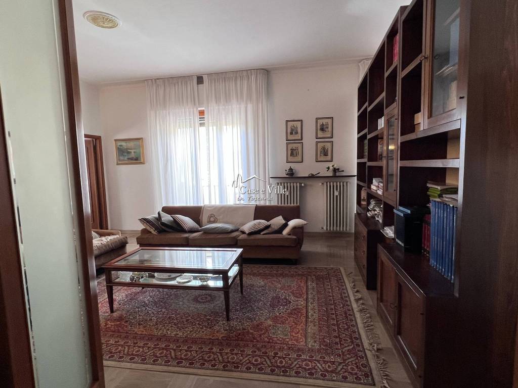 Appartamento a Prato in Via Cesare Balbo, 50 - Foto 2