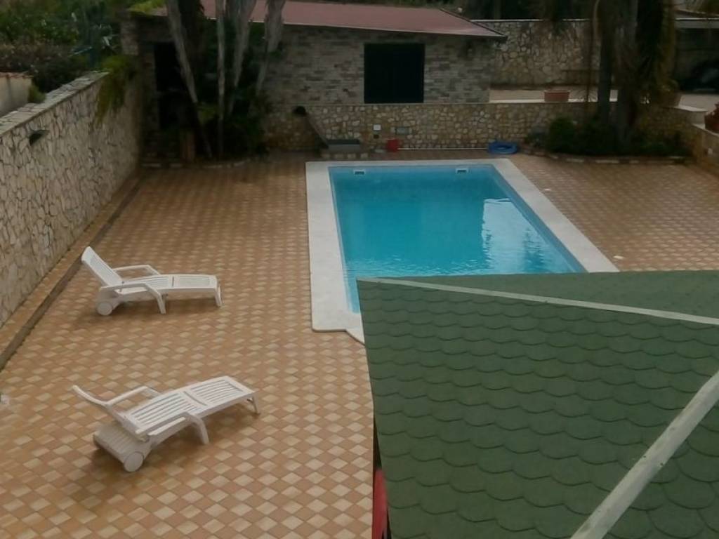 Villa a Carini in Lungomare Cristoforo Colombo, 933 - Foto 4