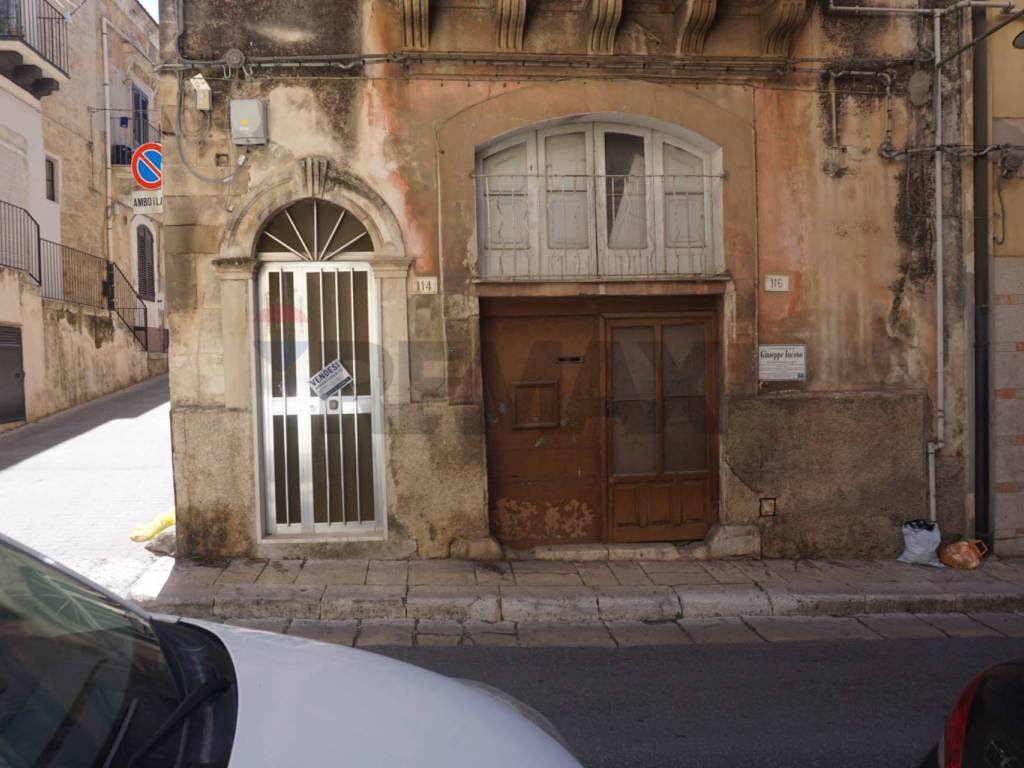 Casa indipendente a Ragusa in via garibaldi, 114 - Foto 3