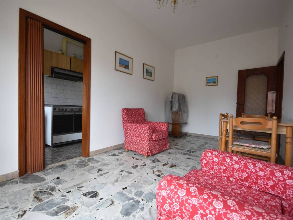 Appartamento a Chiaravalle in Via Enrico Toti - Foto 3