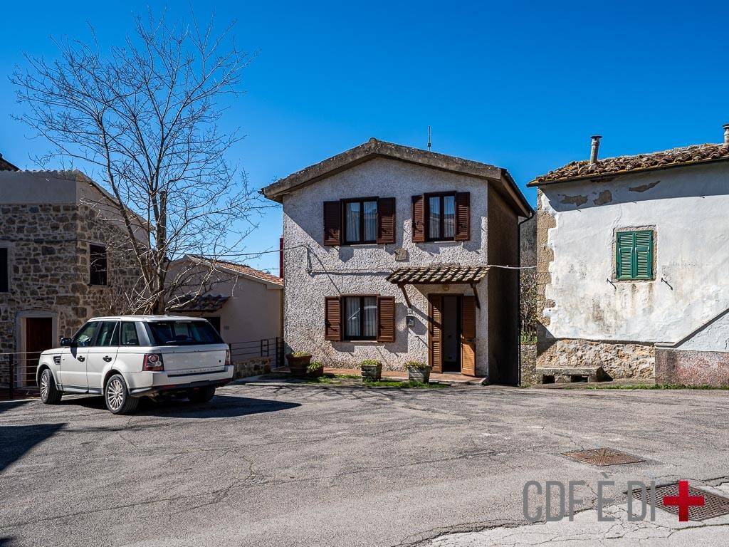 Casa indipendente a Roccastrada in Piazza San Michele - Foto 2