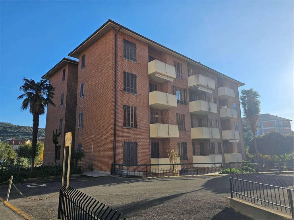 Appartamento a San bartolomeo al mare in VIA DEL CARRUBO, 6 - Foto 2