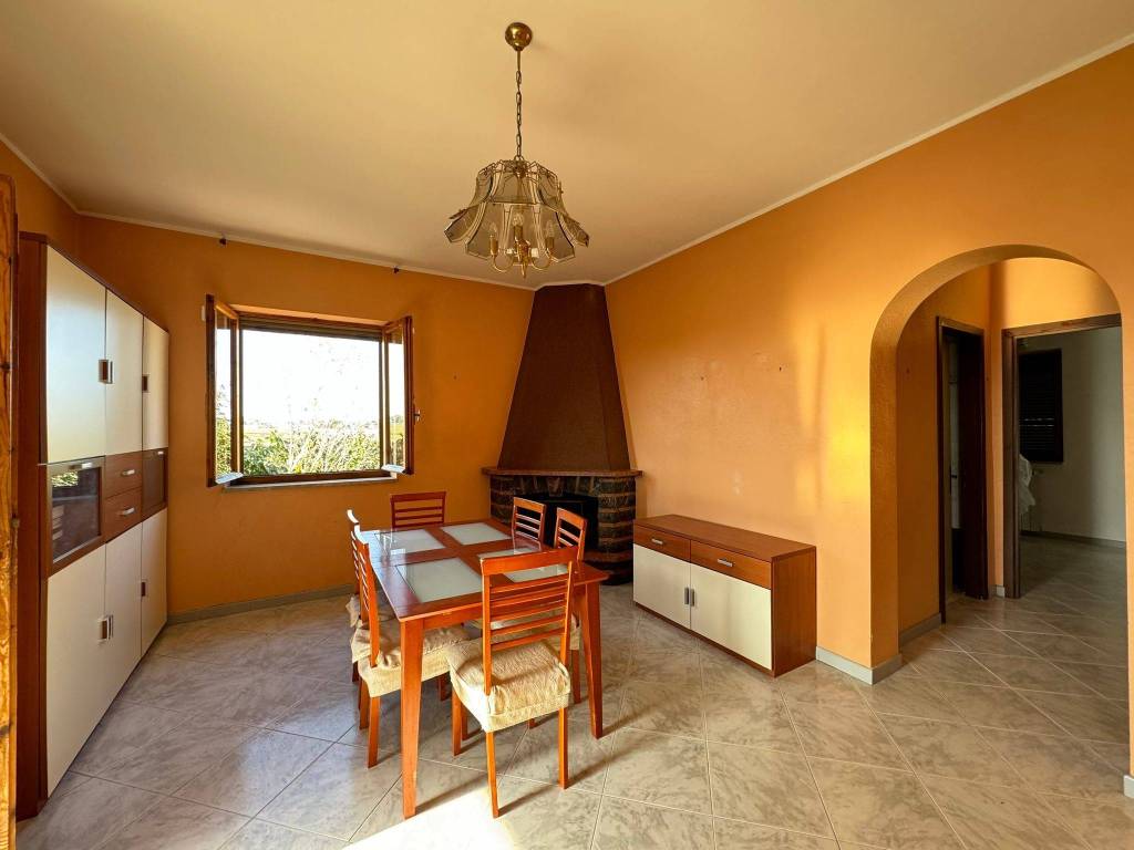 Villa a Aprilia in Via Tammaro, 6 - Foto 5