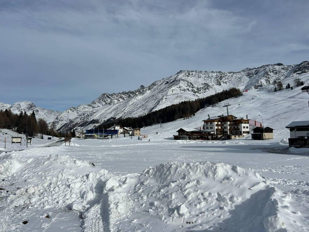 Appartamento a Campodolcino in Via Motta - Foto 3