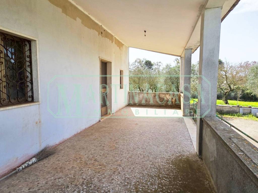 Villa a Martina franca in Strada Vitosa Zona F - Foto 4