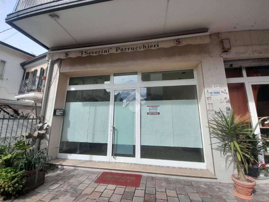 Immobile a Rimini in Viale Enrico Panzacchi, 21 - Foto 4