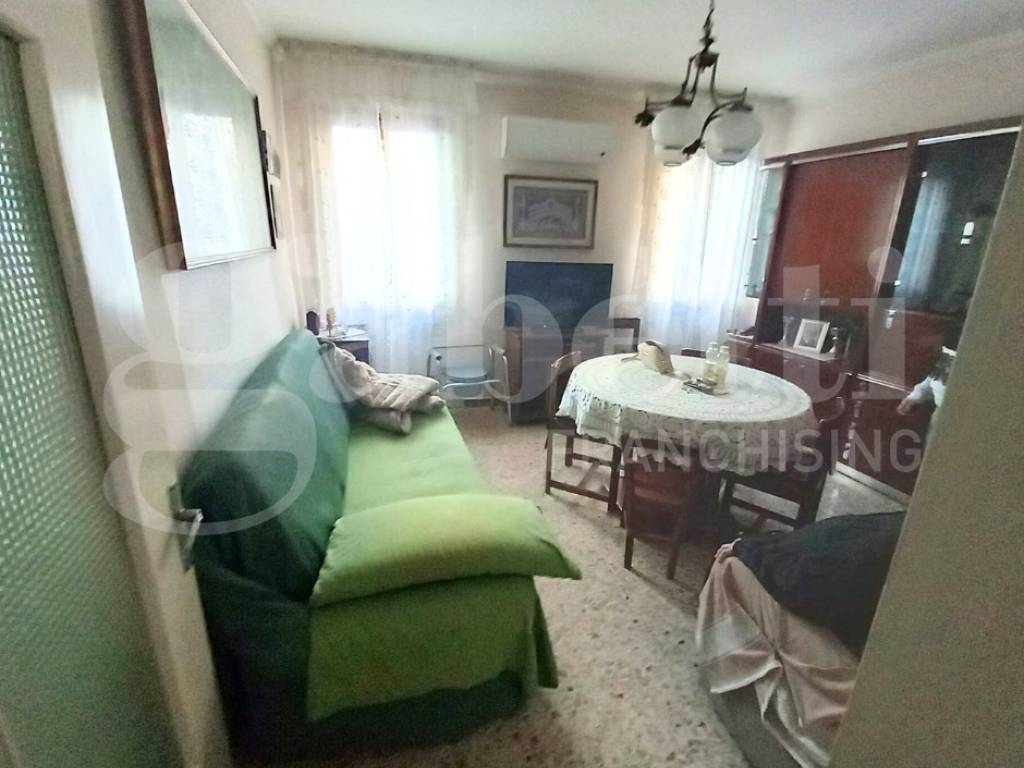 Casa indipendente a Chioggia in CHIOGGIA - FONDAMENTA CANAL LOMBARDO, 00 - Foto 3