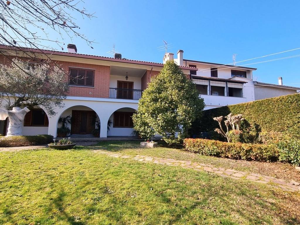 Villa a Sostegno in Strada per Sostegno, 30 - Foto 2