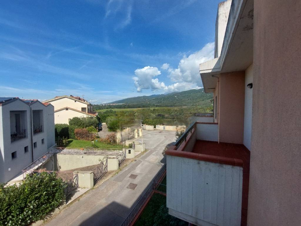 Casa indipendente a Castelfranco piandisco in Via Dante Alighieri - Foto 2