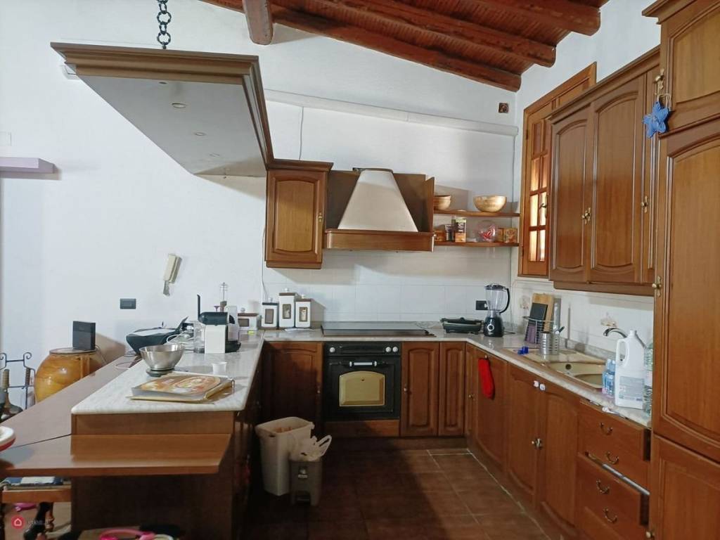 Casa indipendente a Floridia in Via Archimede - Foto 2