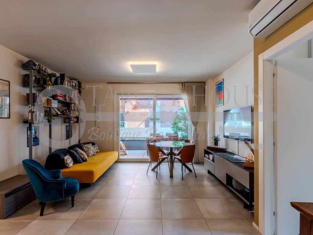 Appartamento a Como in Via Napo Torriani - Foto 2