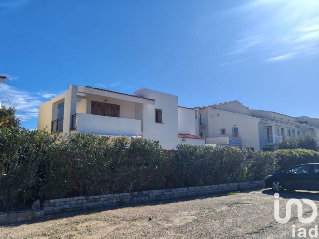 Appartamento a Loiri porto san paolo in Corso VILLAGGIO ISOLA BLU - Foto 2