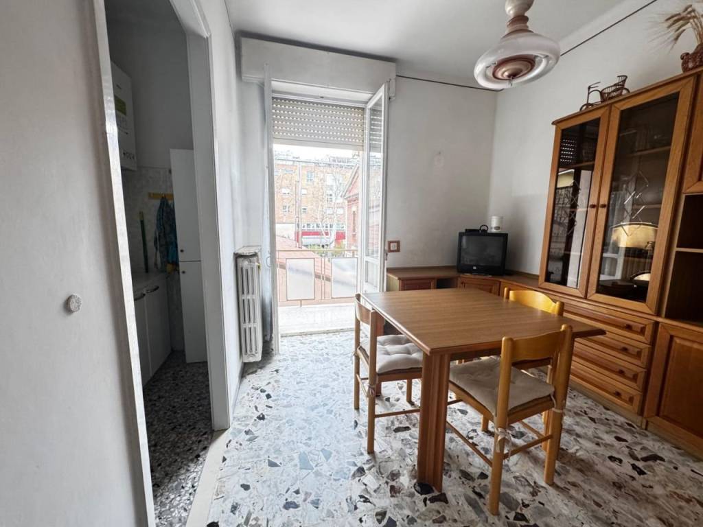 Appartamento a Jesi in Viale della Vittoria - Foto 3