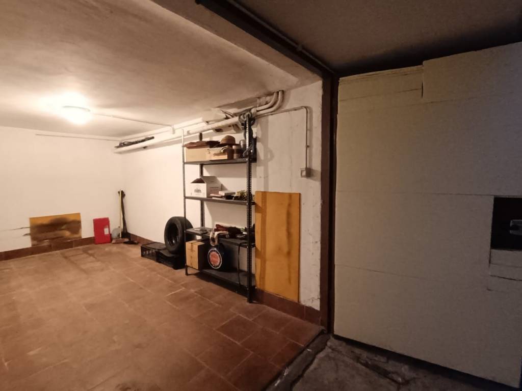 Box / garage a Asti in Via Francesco Petrarca - Foto 4