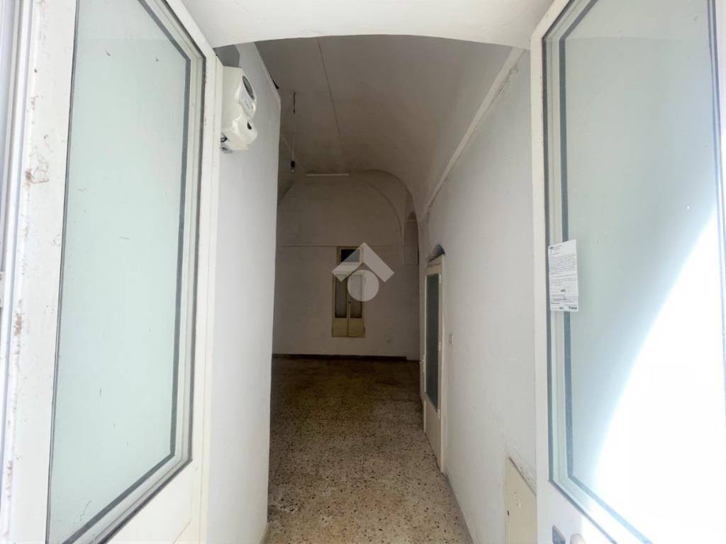 Casa indipendente a Ceglie messapica in Via Francesco Baracca, 9 - Foto 3