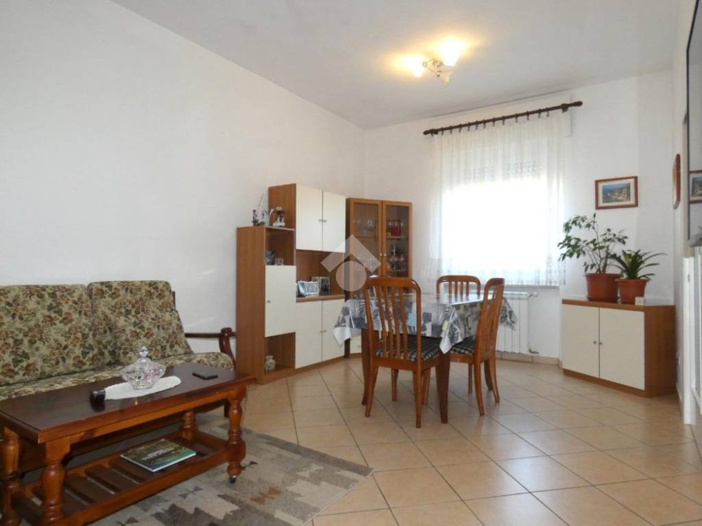 Appartamento a Acqui terme in Via Francesco Crispi, 113 - Foto 2
