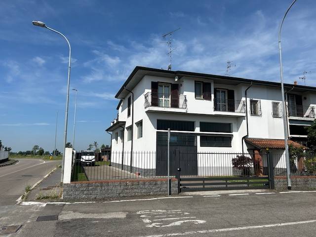 Villa a Vermezzo con zelo in Via Provinciale, 50 - Foto 2