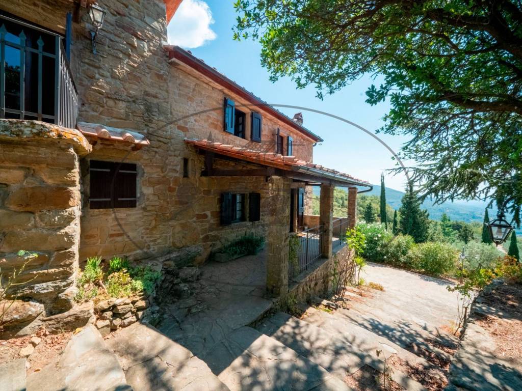 Rustico / casale a Loro ciuffenna in Via d oliveto - Foto 4