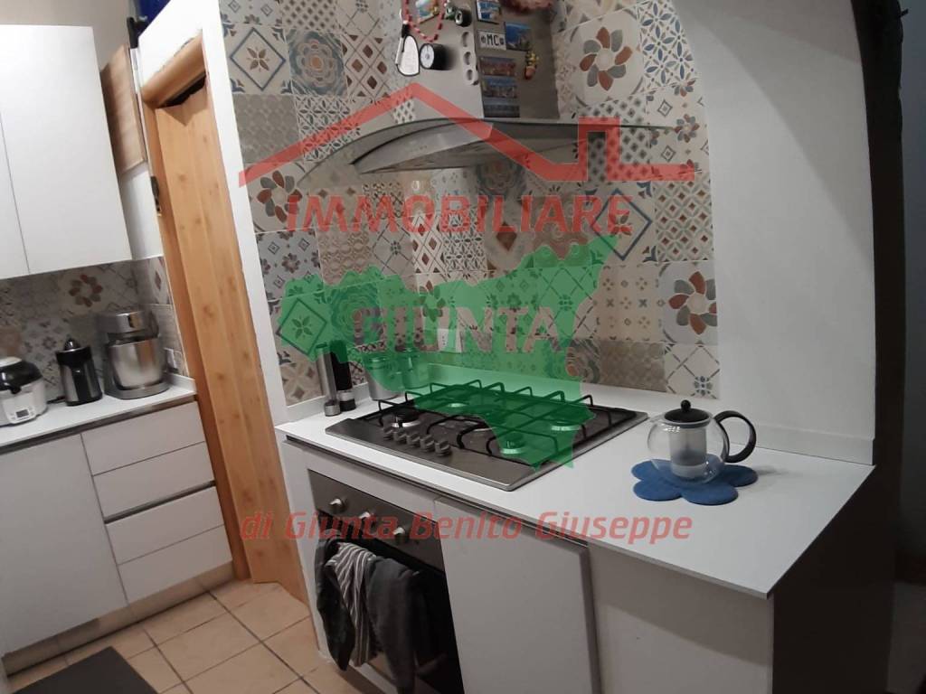 Casa indipendente a Cinisi in Via Generale Vito Artale - Foto 4