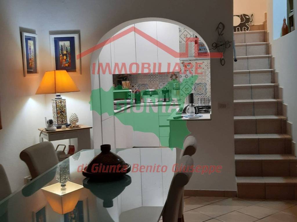 Casa indipendente a Cinisi in Via Generale Vito Artale - Foto 5