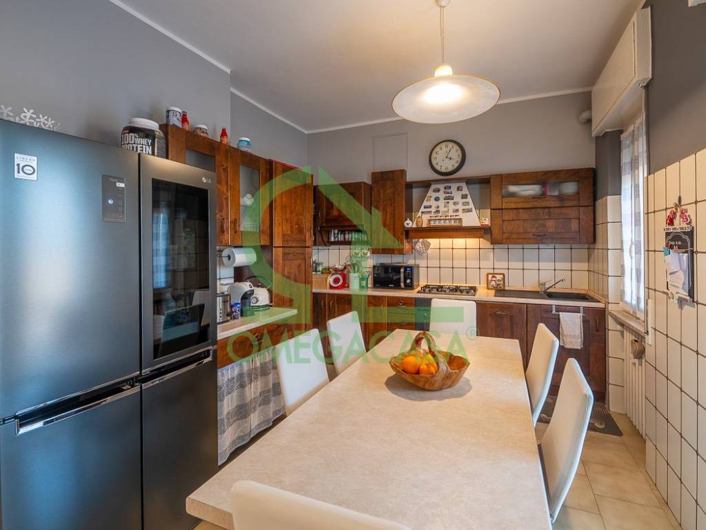 Appartamento a Codogno in Viale della Resistenza, 8 - Foto 2