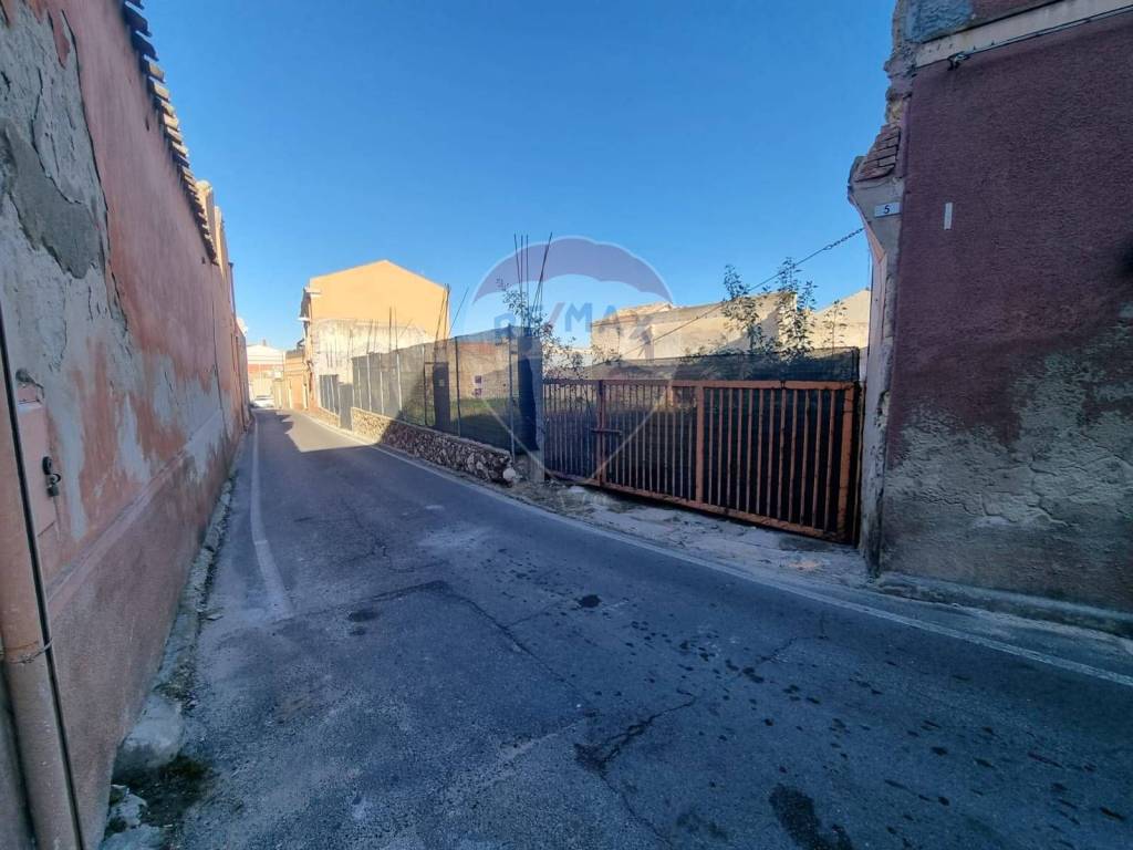 Terreno a Cagliari in Via San Quintino, 5 - Foto 2