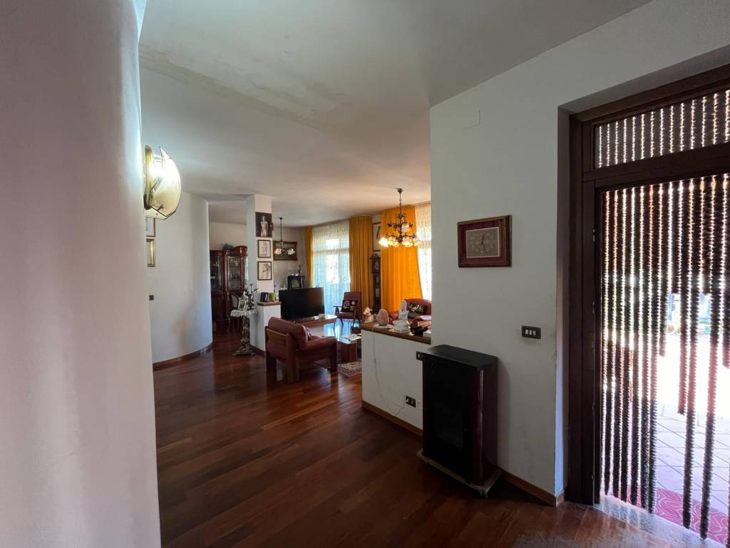 Villa a Martinsicuro in Via Pomponio Mela, 16 - Foto 3