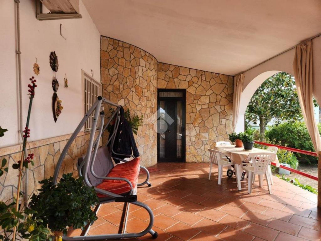 Villa a Martina franca in Strada Madonna d'Andria, 1 - Foto 4