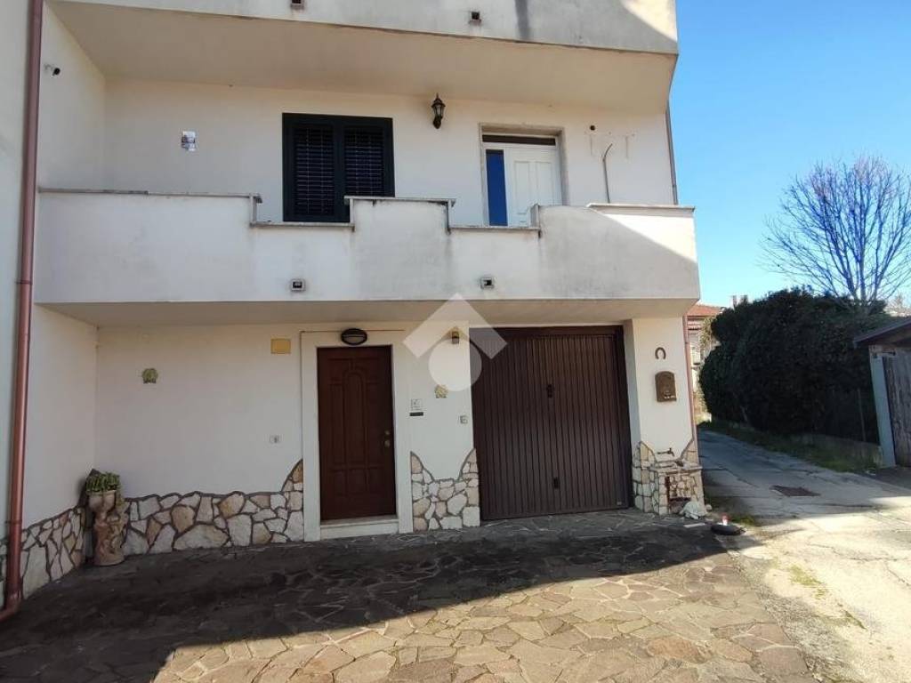 Villa a San giorgio a liri in VIA ROMA, 27 - Foto 2