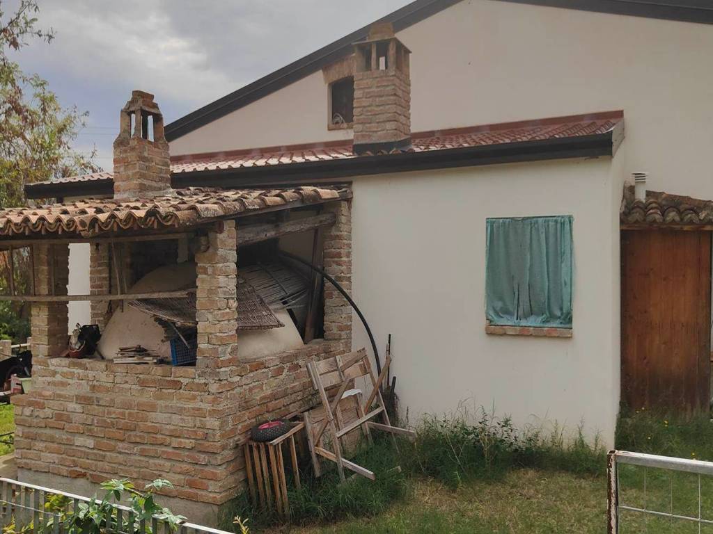 Casa indipendente a Torano castello in contrada Castiglione - Foto 4