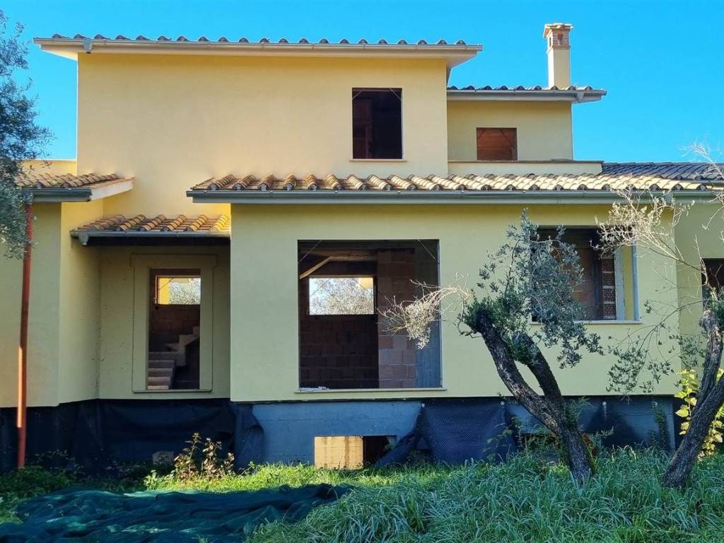 Rustico / casale a Montopoli di sabina in via Pantani - Foto 3