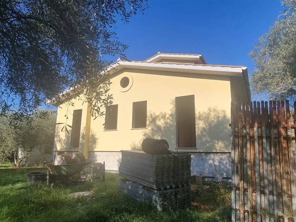 Rustico / casale a Montopoli di sabina in via Pantani - Foto 5